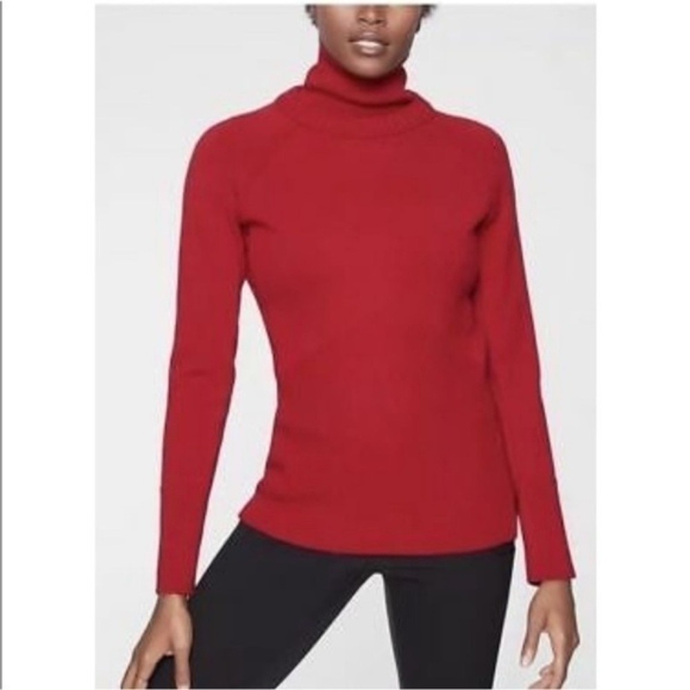 Athleta Mesa Hybrid Wool Red Turtleneck‎ Women's Size Medium
